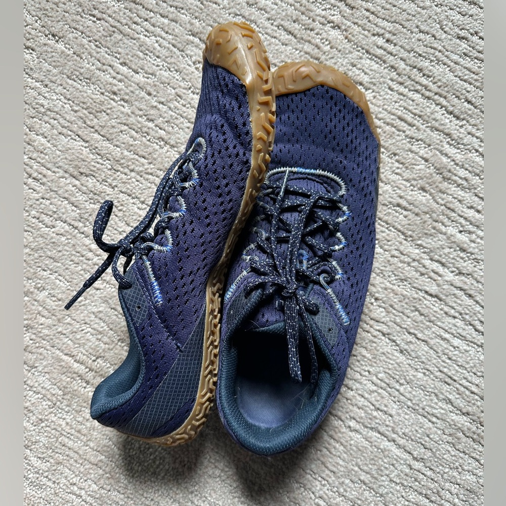 Merrell Vapor Glove 6 vibram-soled shoes